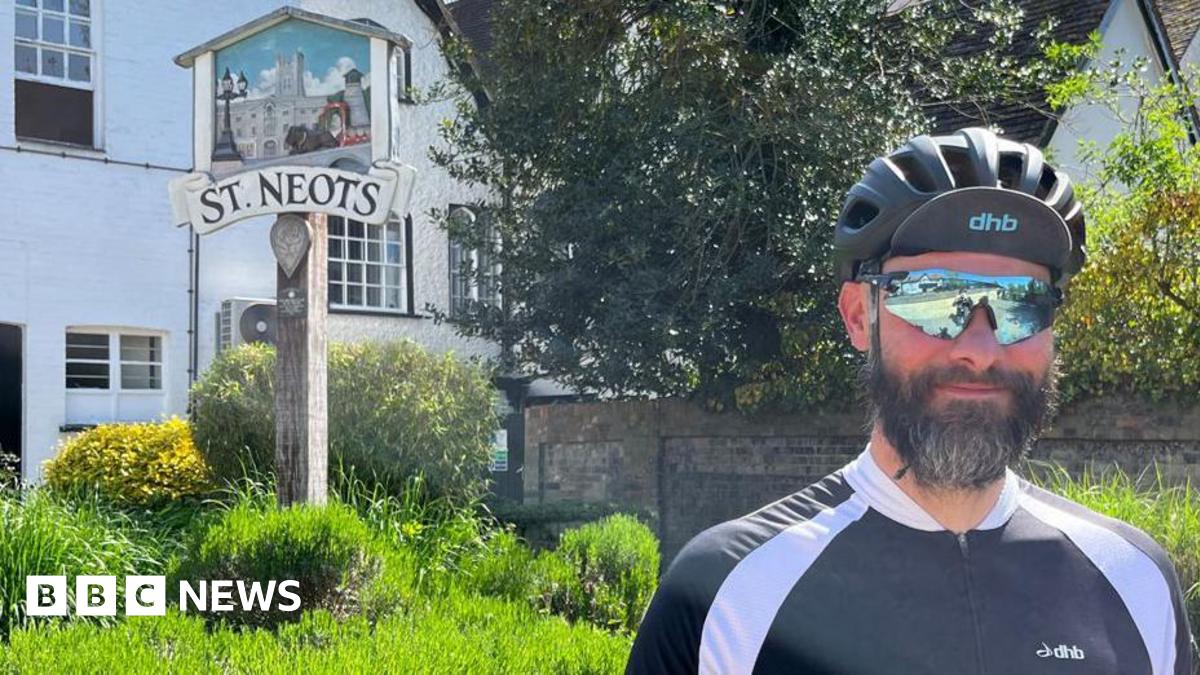St Neots and St Neot 'rift repaired by cycling mayor' - BBC News