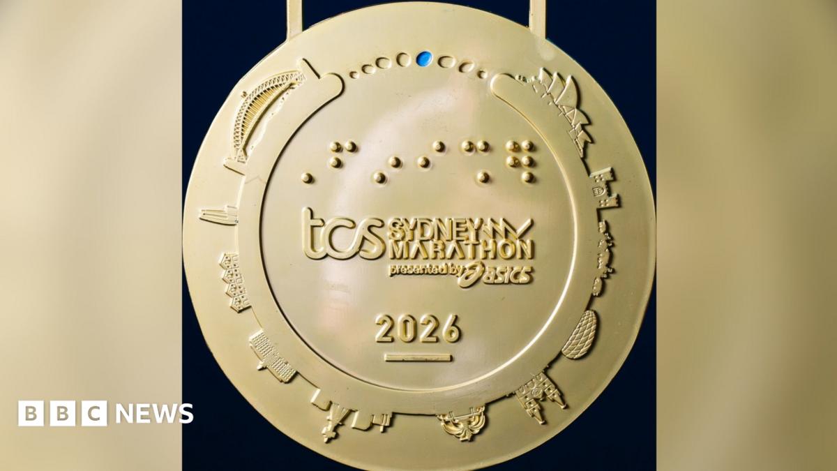 Sydney Marathon medal wrongly features Munich stadium
