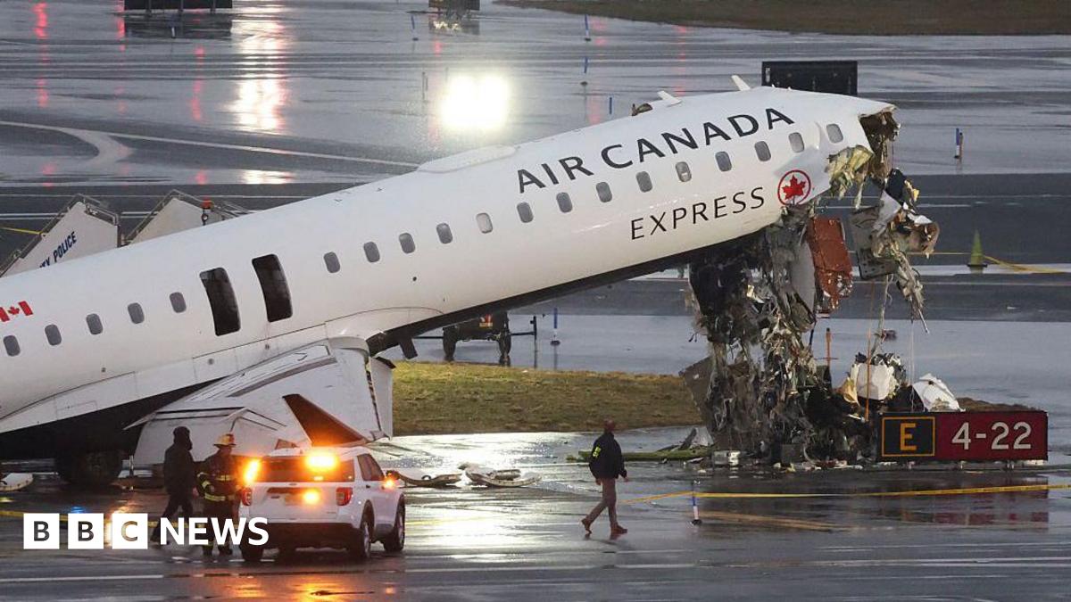 What we know about the LaGuardia Airport crash