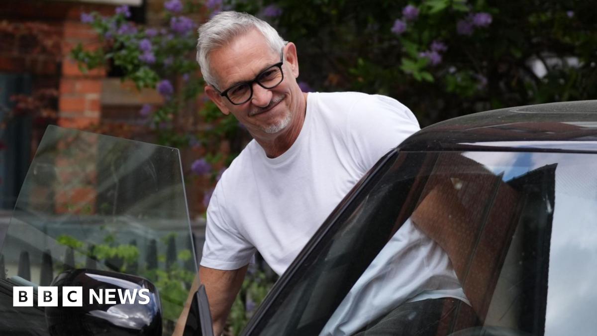 Gary Lineker expected to leave BBC sooner than planned after antisemitism row