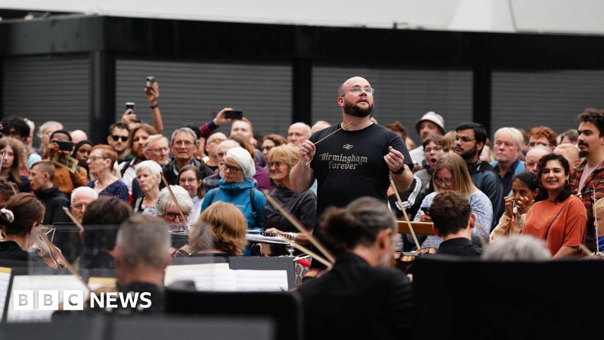 Birmingham orchestra perform Black Sabbath at station in Ozzy Osbourne tribute