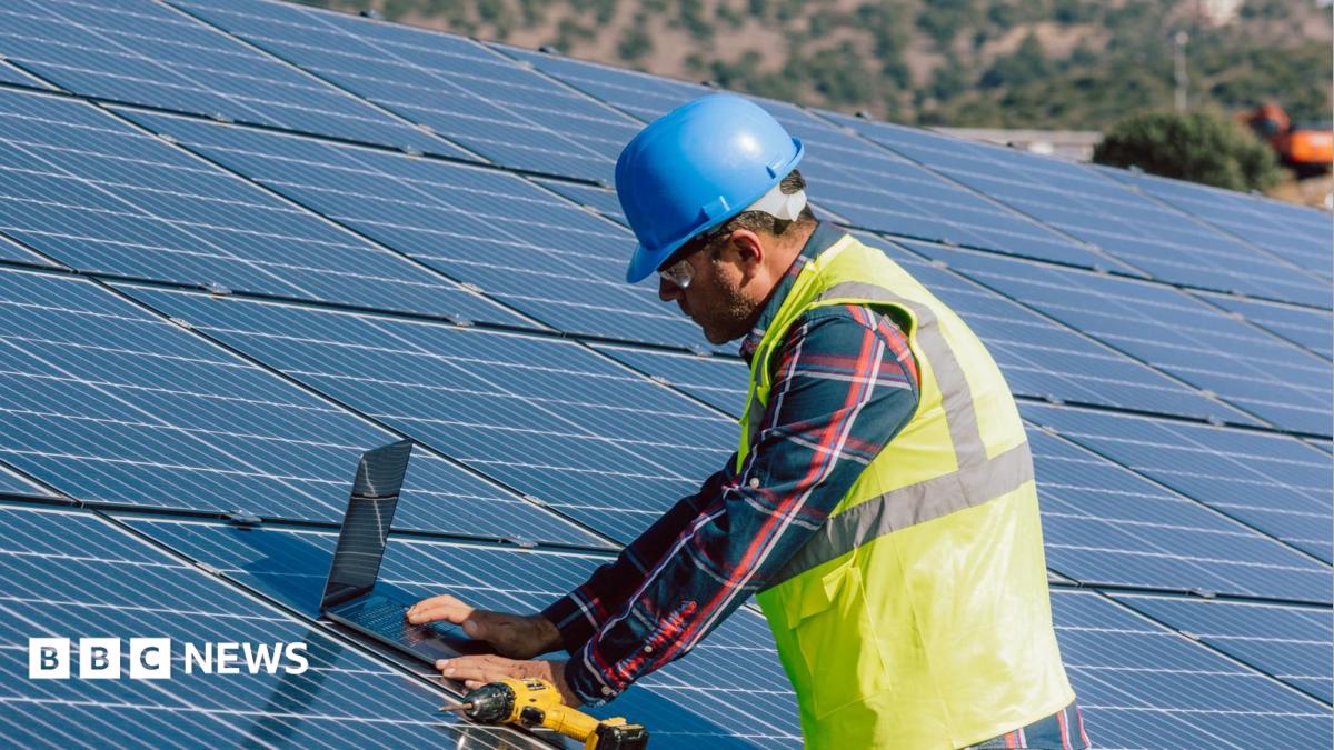 bbc.co.uk - Tony Gardner - Plans submitted for Wakefield hospital rooftop solar farm