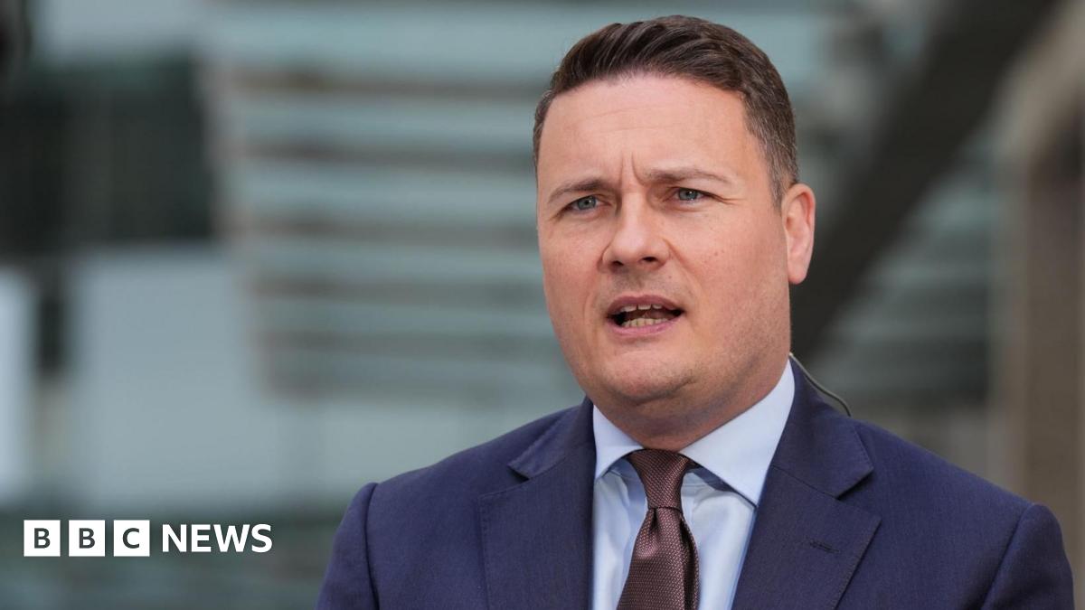 More than 1,000 GPs to get share of £102m to expand surgeries