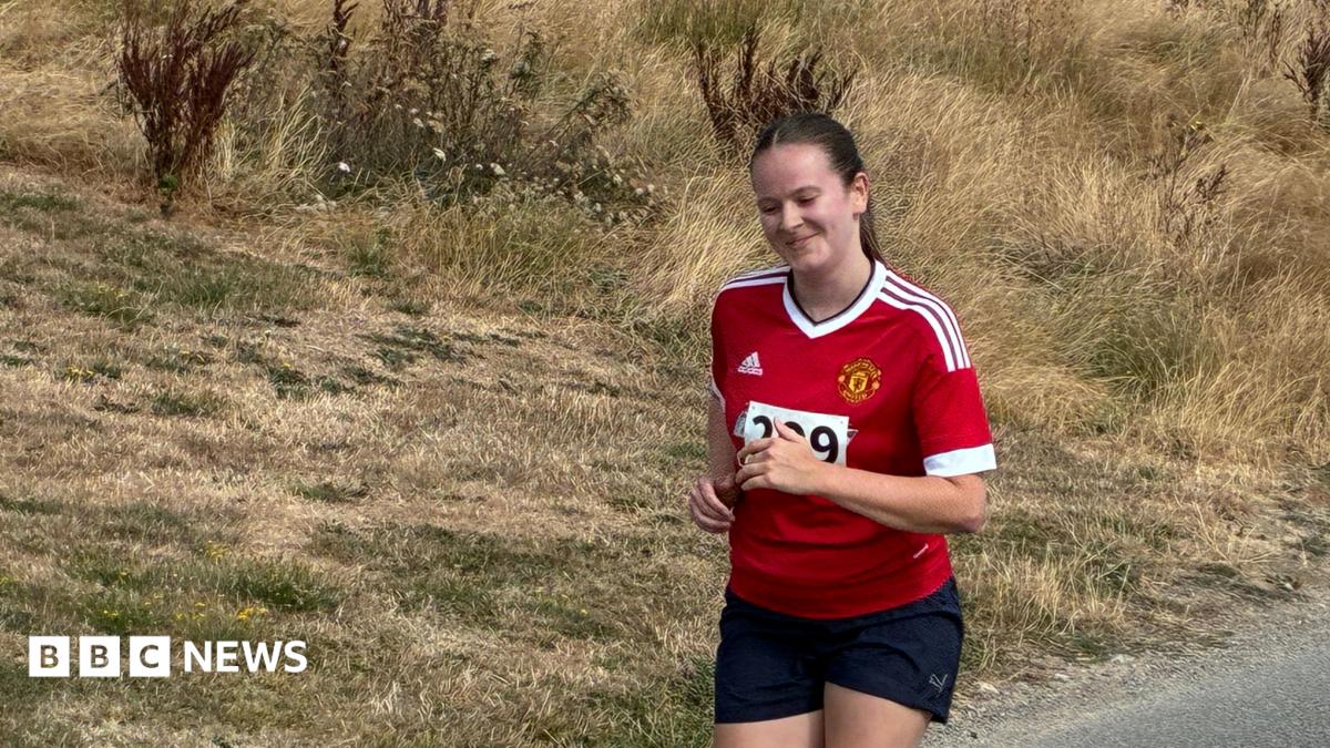 Rival football supporters use Fans to 5k on runs to score points