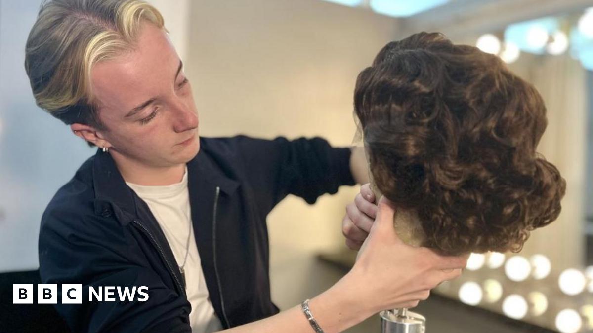 bbc.co.uk - Laura Coffey - I'll leave the University of Northampton with TV connections