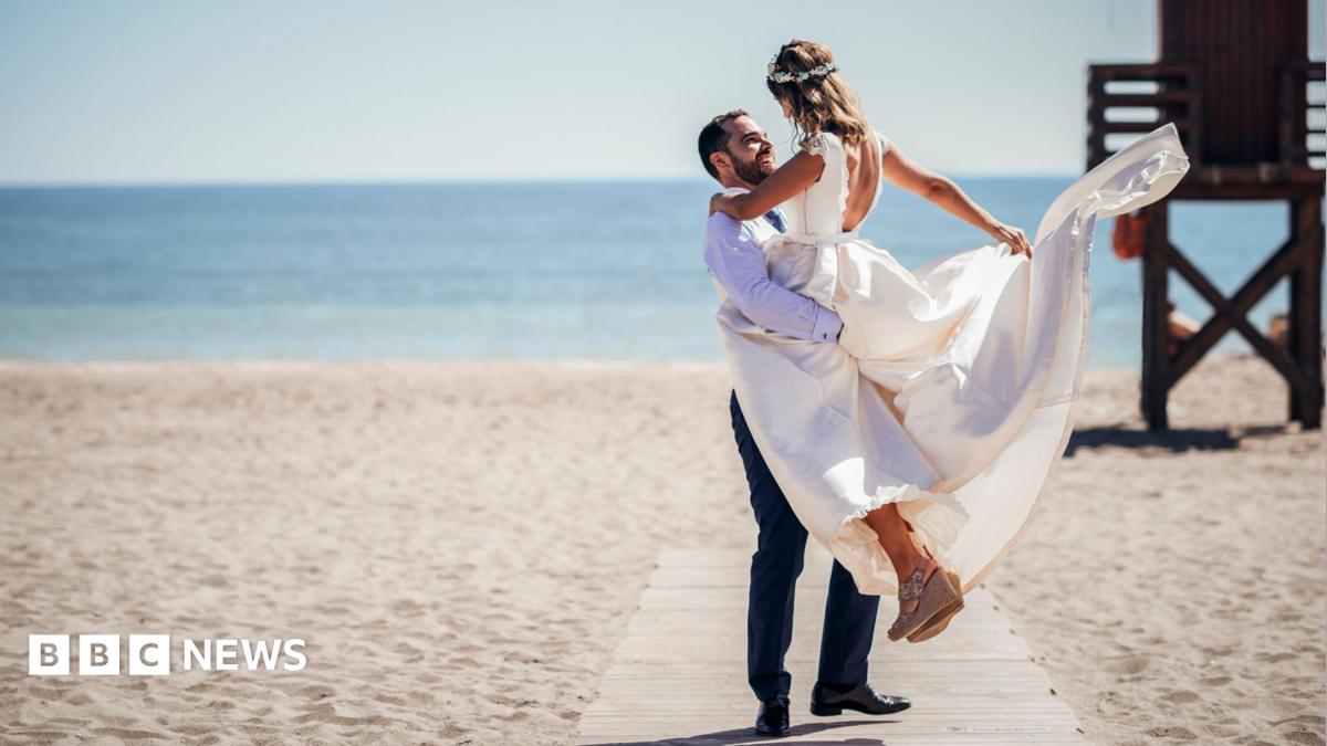 UK Proposes Biggest Wedding Law Reform in 200 Years