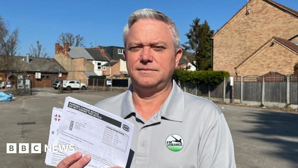 Driver hit with £100 fine after stopping to be sick