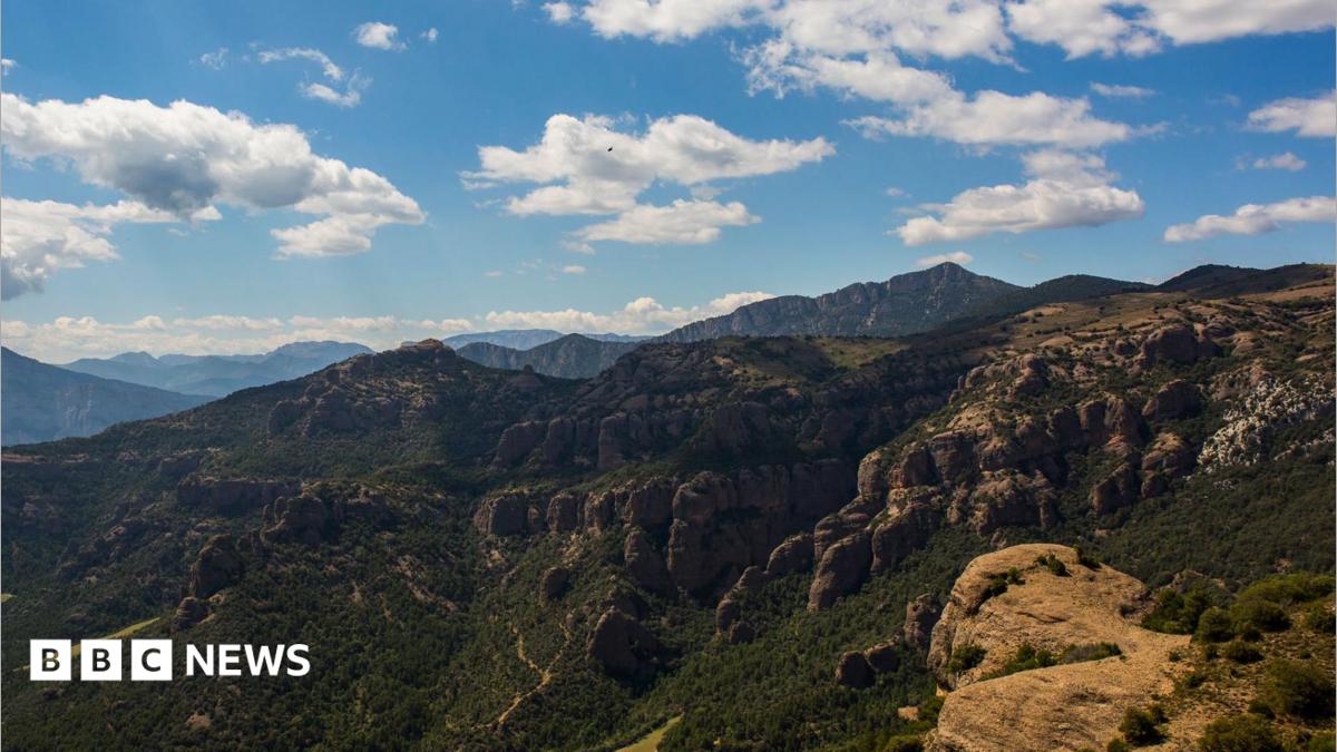British man dies in paragliding accident in Spain