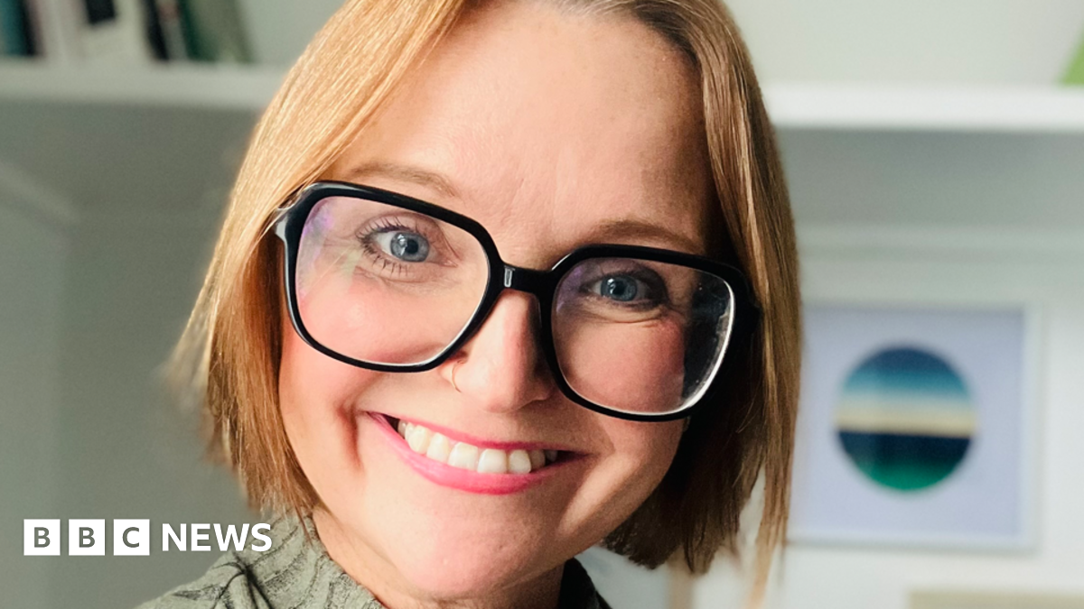 bbc.co.uk - Amy Mackrill - I turned myself into an AI-generated deathbot - here's what I found