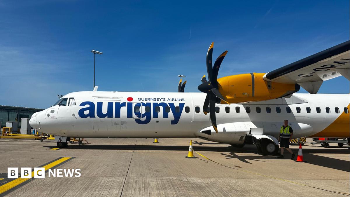 Guernsey's Aurigny airline CEO questions mandate to 'break-even'