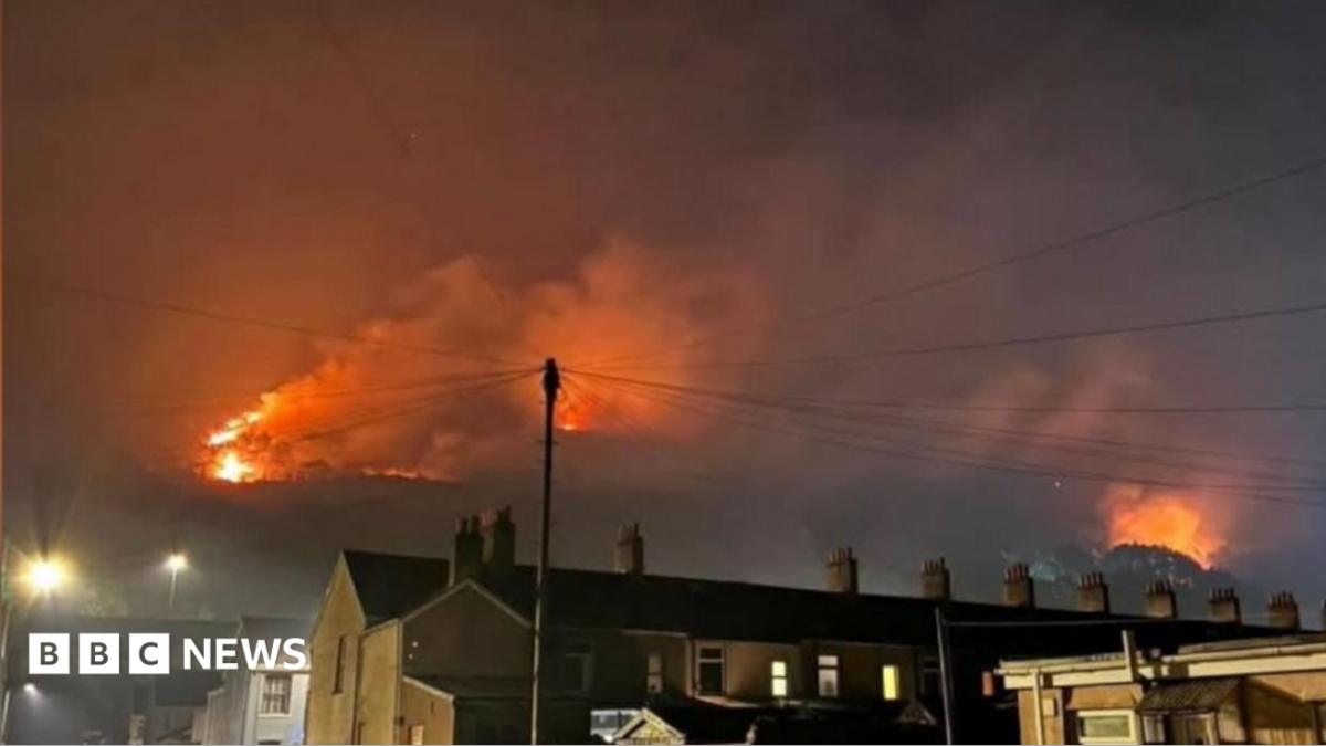 Military sent in to help emergency services fight wildfires