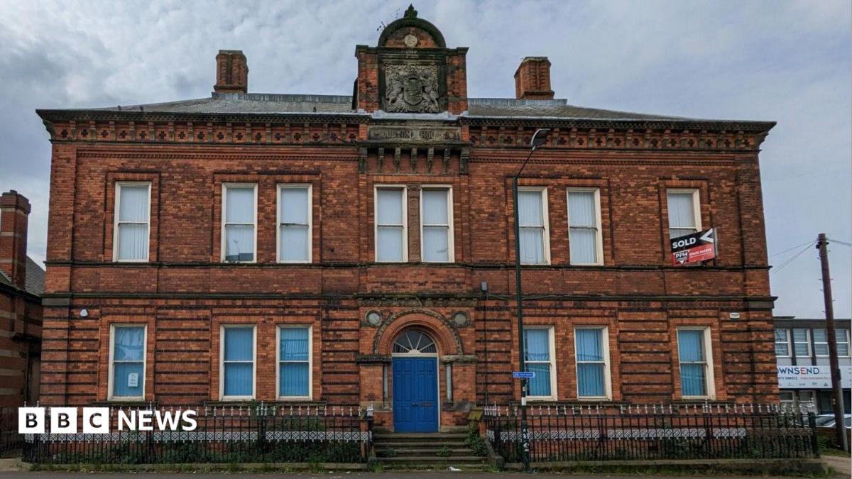 bbc.co.uk - Ivan Morris Poxton - Plans unveiled to transform Grimsby's historical Customs House