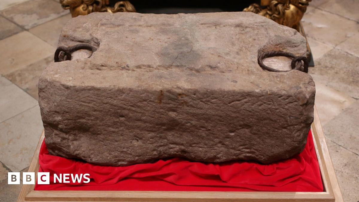 Stone of Destiny fragment 'genuine beyond reasonable doubt' - BBC News