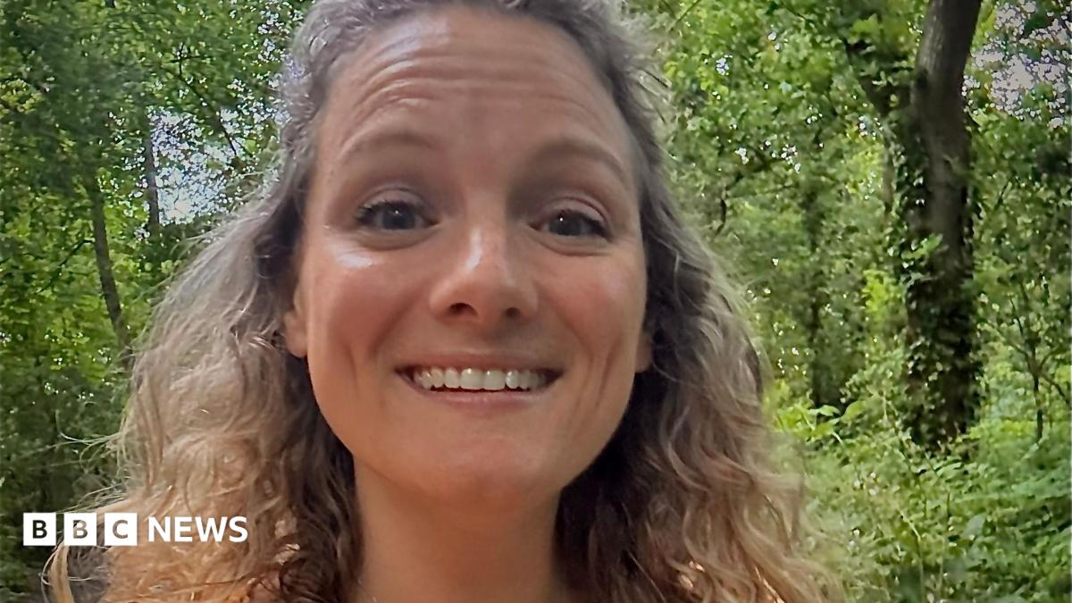 NHS wprowadza dwa szybkie testy na endometriozę