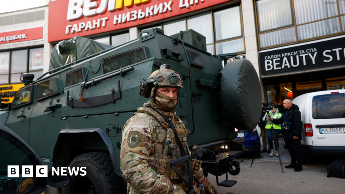 Ukraine: At least six dead in Kyiv as gunman opens fire