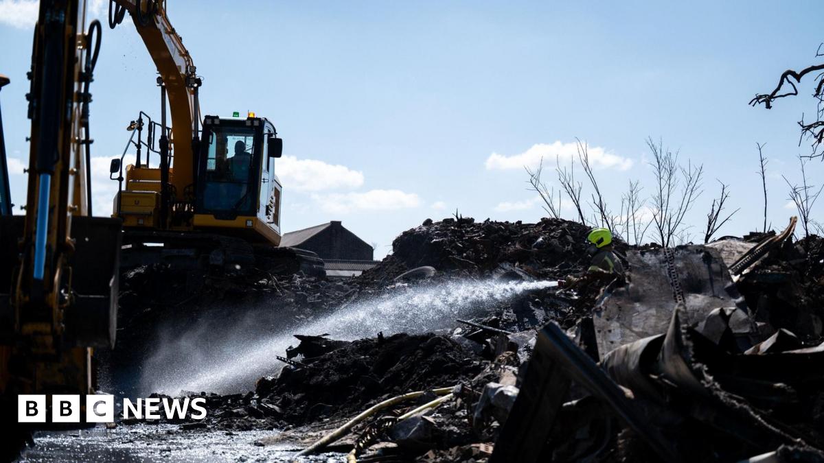 bbc.co.uk - Greig Watson - Fire crews leave scene of 10-day Sutton Bonington industrial fire