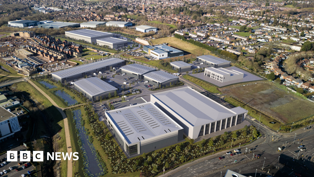 Work starts on last stage of project at Longbridge MG Rover site