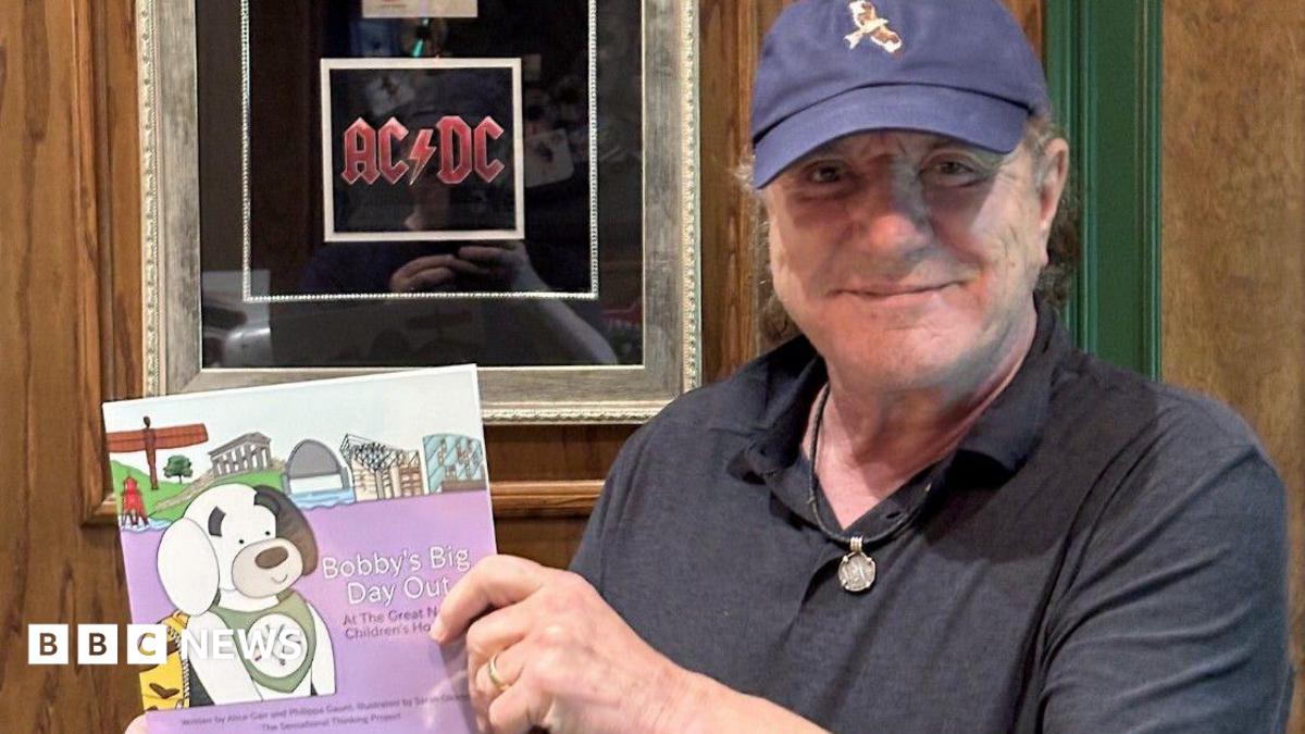 AC/DC star helps Newcastle children's hospital write book - BBC News
