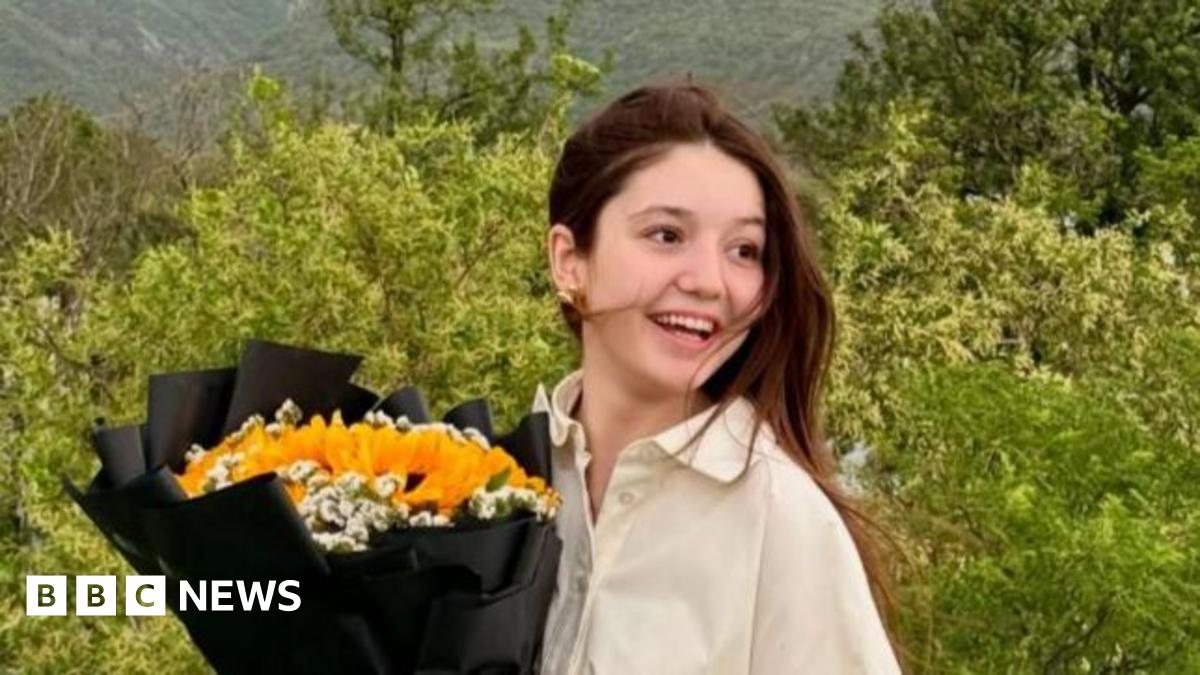 Sana Yousaf: TikTok star shot dead after rejecting man, police say