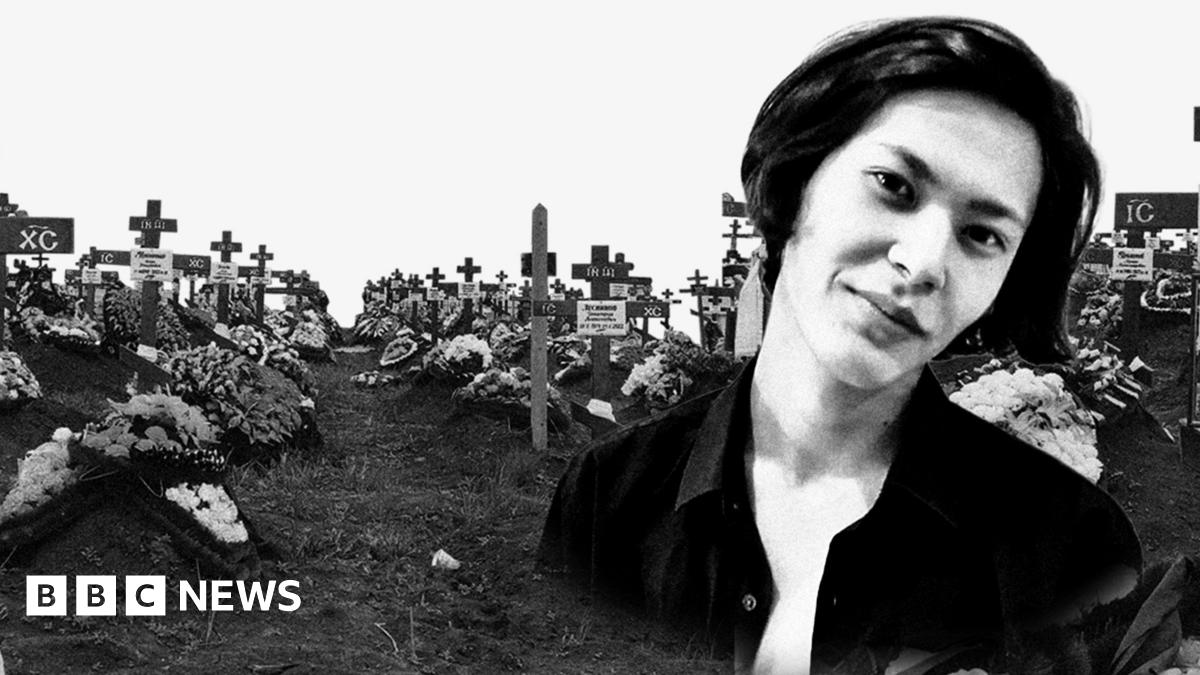 
                            Russia's losses in Ukraine rise faster than ever, as US pushes for peace deal