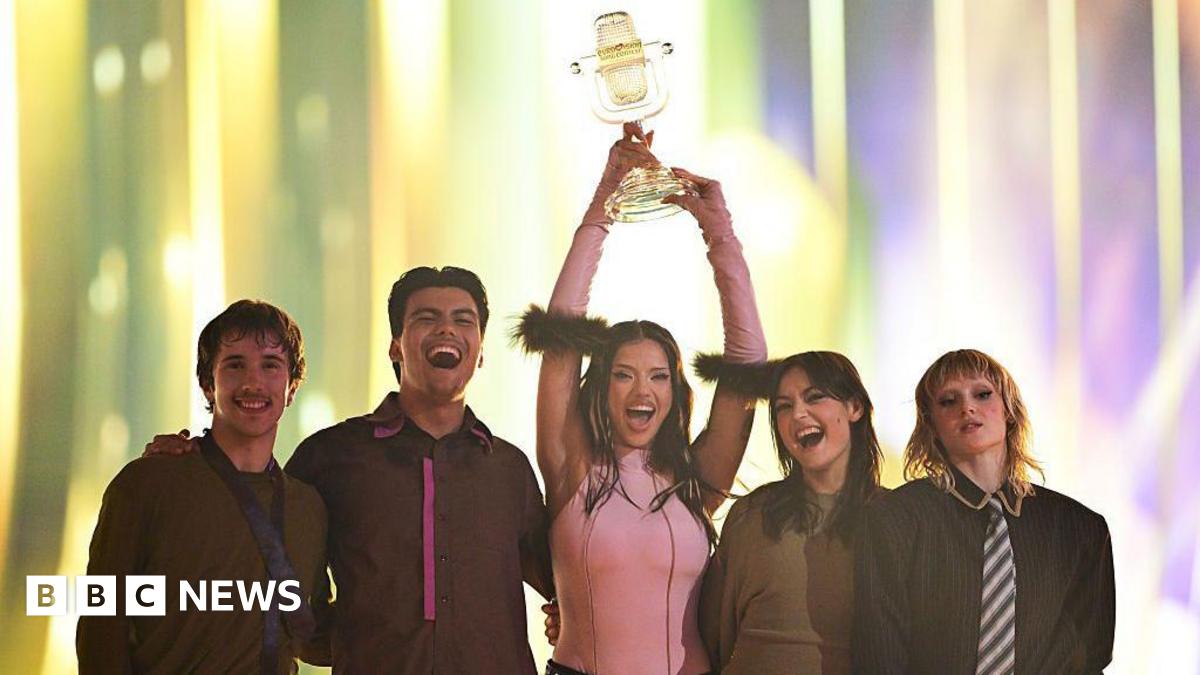 Israel comes in second place with 343 points, but it's Bulgaria's act Dara with her song Bangaranga that clinches the victory. The UK finishes with just one point.
