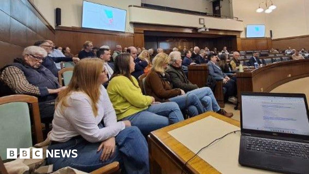 bbc.co.uk - Aled Thomas - Blunsdon gas plant approval leaves residents 'incredulous'