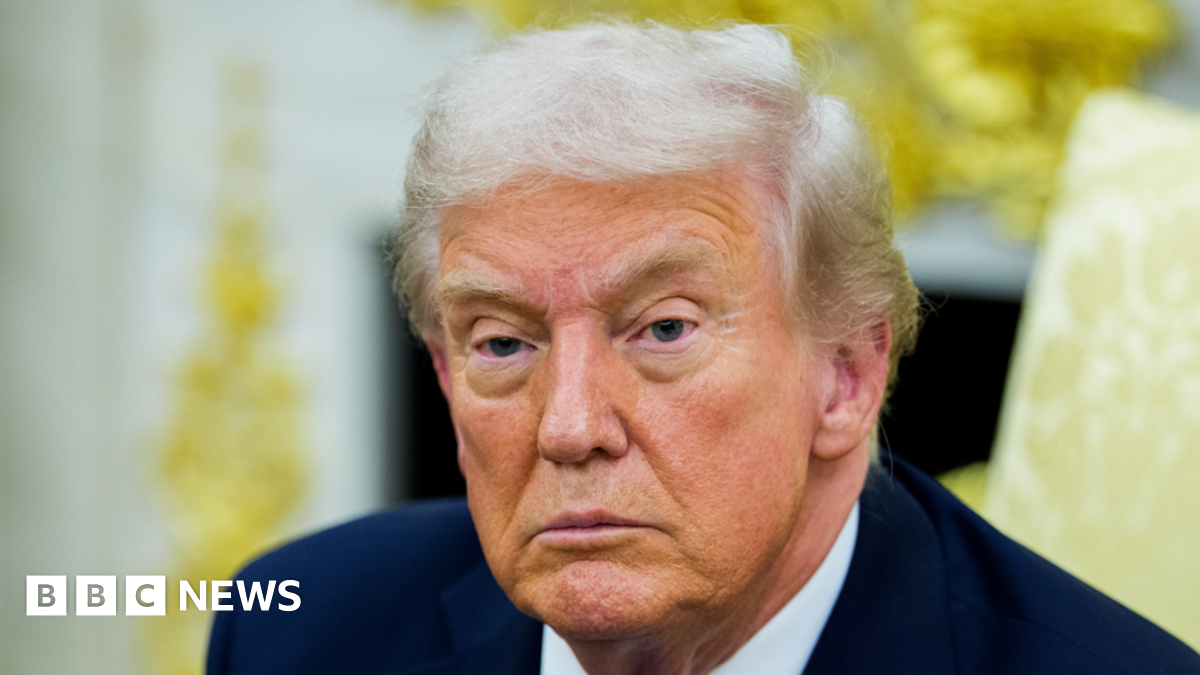 
                            Trump says UK soldiers in Afghanistan 'among greatest of all warriors'