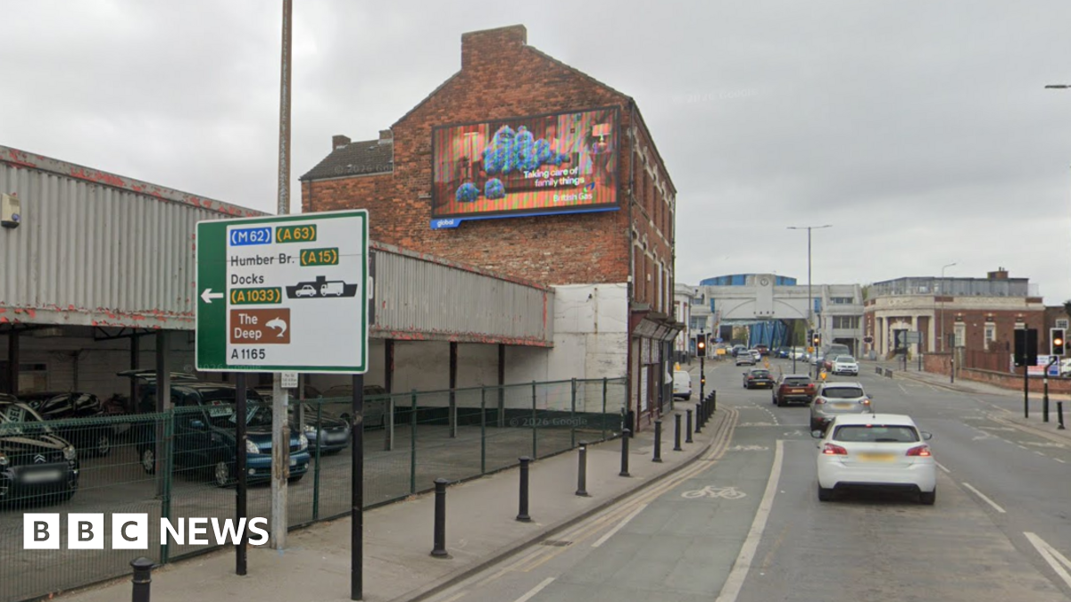 bbc.co.uk - Andrew Spence - Illuminated advertisement board in Hull approved at appeal