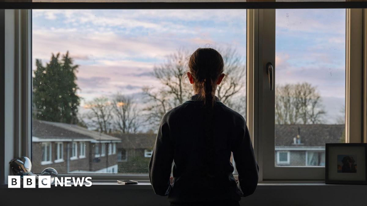 
                            New puberty blockers clinical trial to begin after UK ban