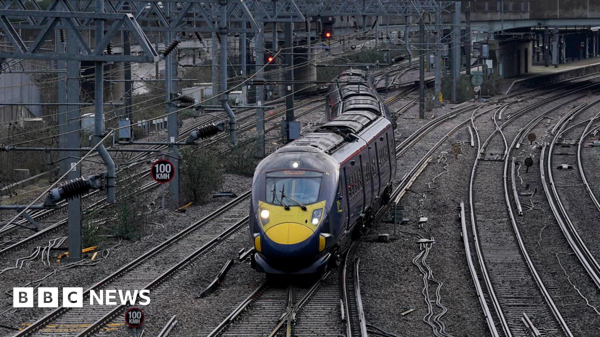 High Speed 1: Lower fees to be charged to train firms using HS1 track