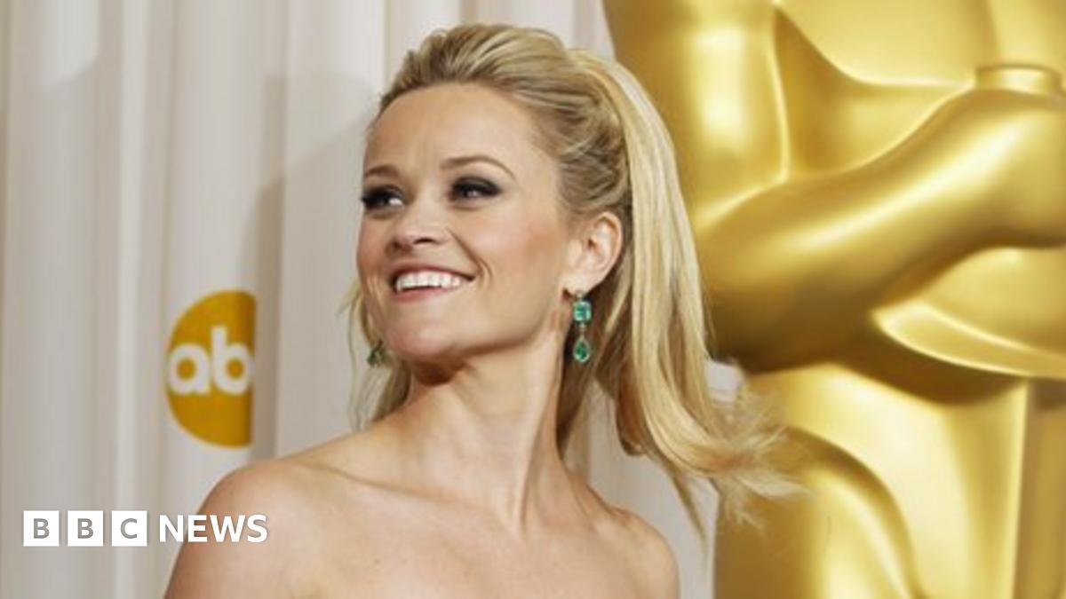 Actress Reese Witherspoon gets married in California BBC News