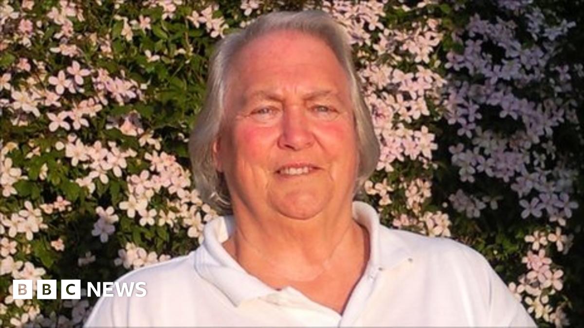 Mother will miss her son's wedding on royal wedding day BBC News