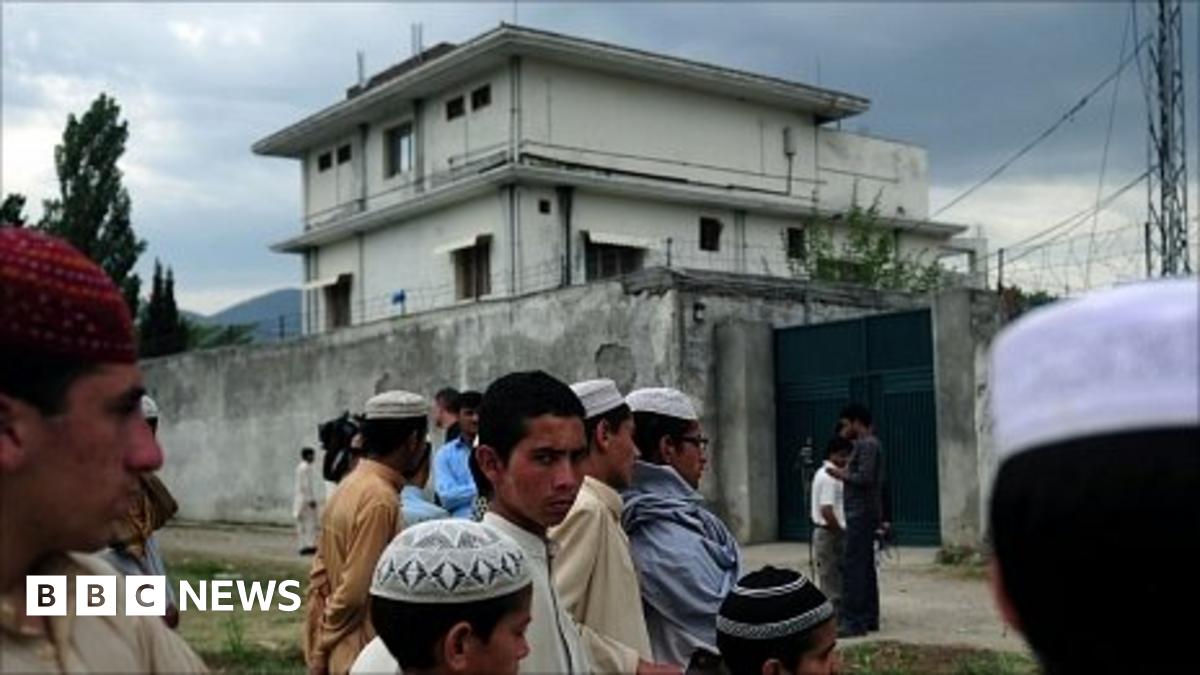 Bin Laden death: Security fears for US Navy Seal team - BBC News