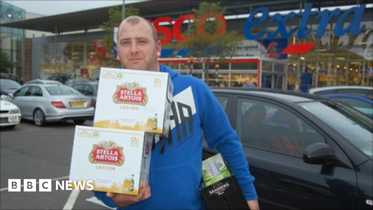 Tesco mistake leads to beer rush - BBC News