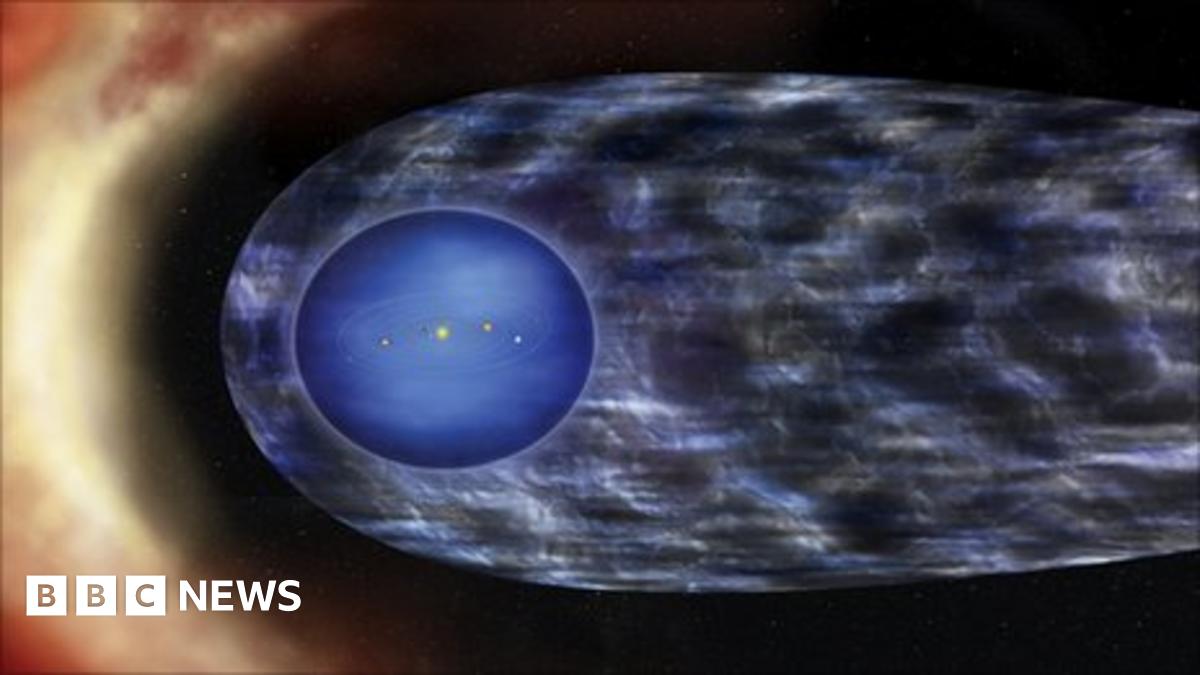 Voyagers ride 'magnetic bubbles' - BBC News