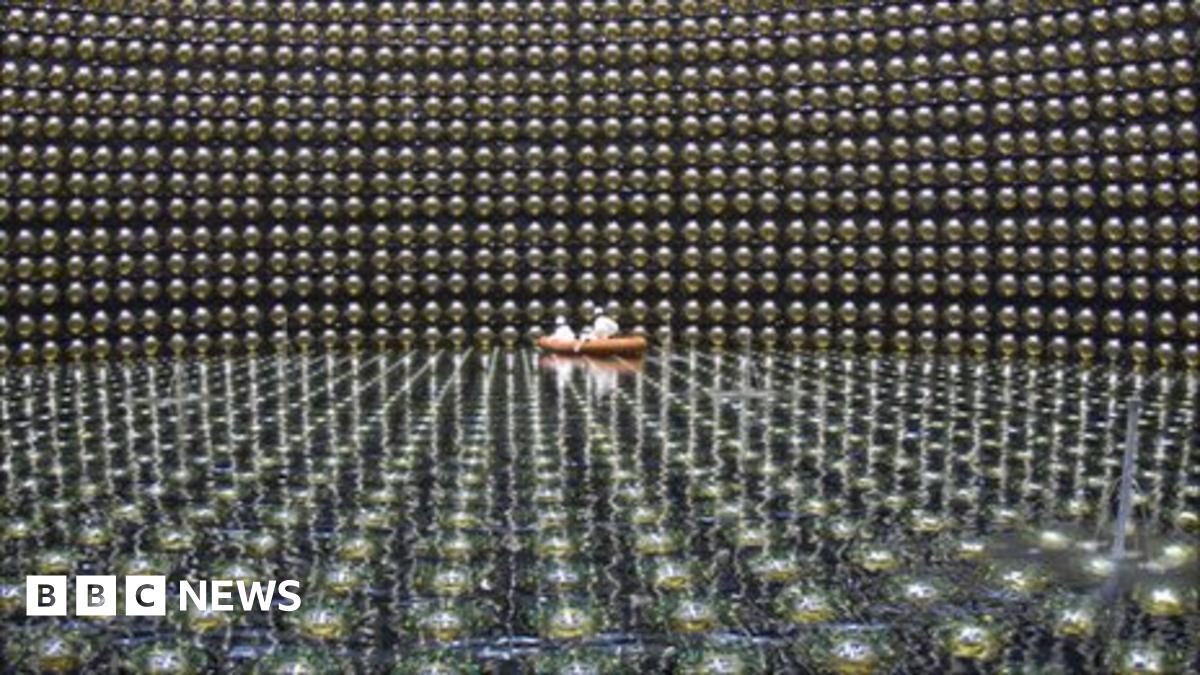 Neutrino particle 'flips to all flavours' - BBC News