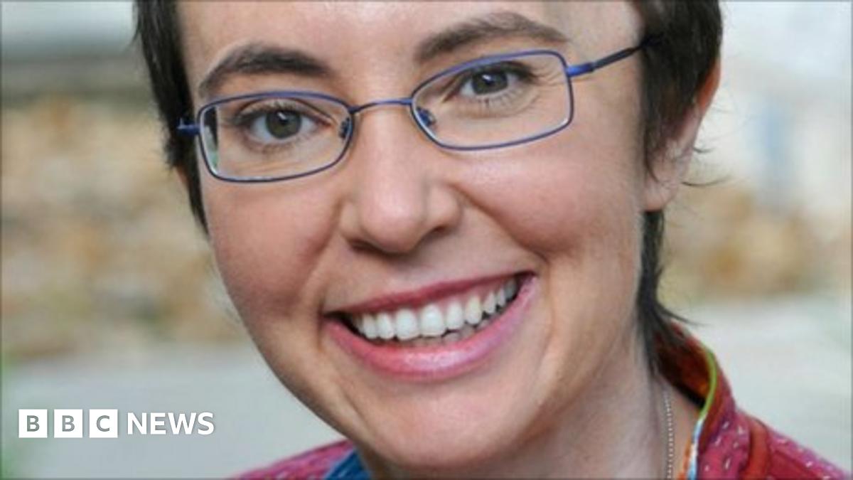 Profile Gabrielle Giffords BBC News