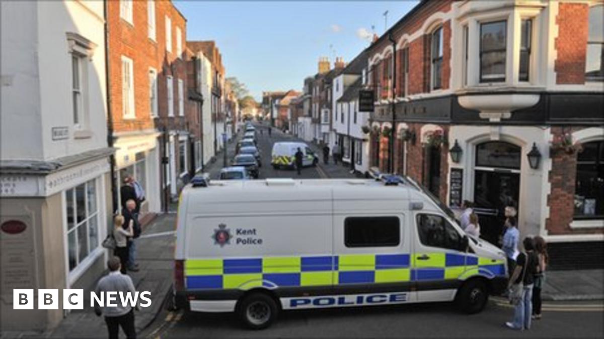 Canterbury bomb hoaxes arrested pair released BBC News