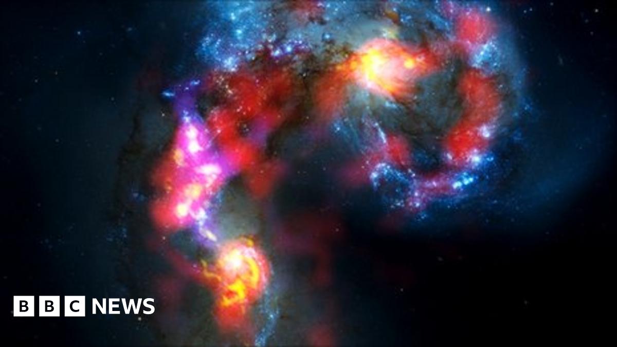 Alma telescope begins study of cosmic dawn - BBC News