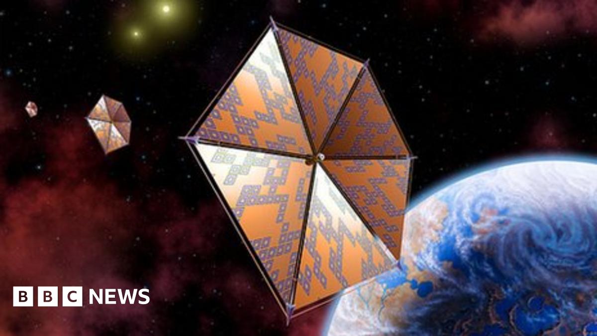 Former astronaut to lead starship effort - BBC News