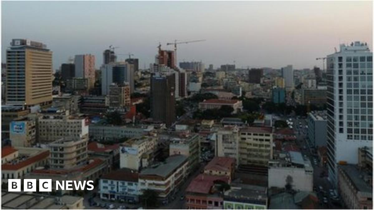 Living in the world's most expensive city - BBC News