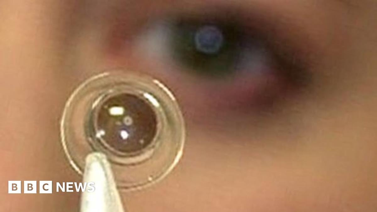 Dual-focus contact lens prototypes ordered by Pentagon - BBC News
