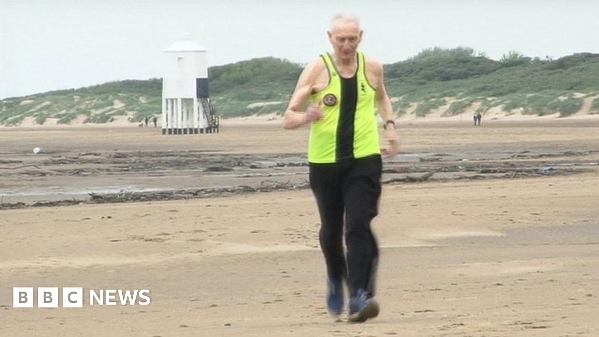 Somerset's Arthur Gilbert completes latest challenge - BBC News