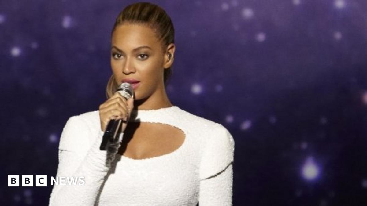 Beyonce sings at United Nations - BBC News