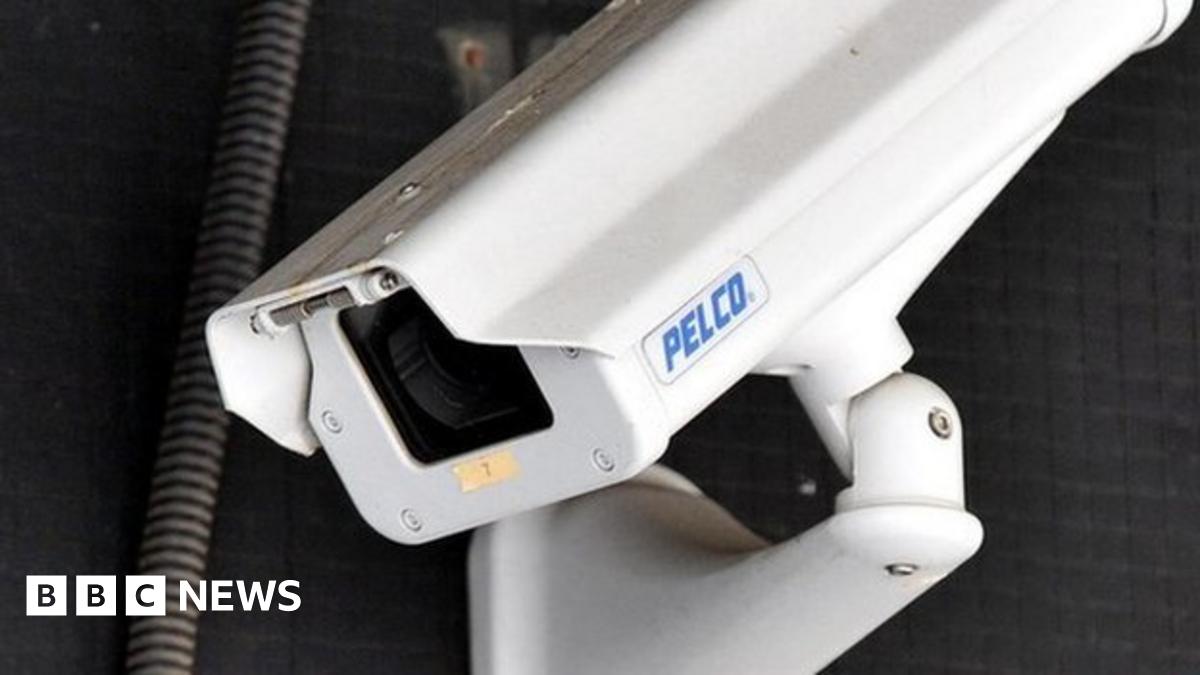 North Norfolk council to switch off 46 CCTV cameras in towns - BBC News