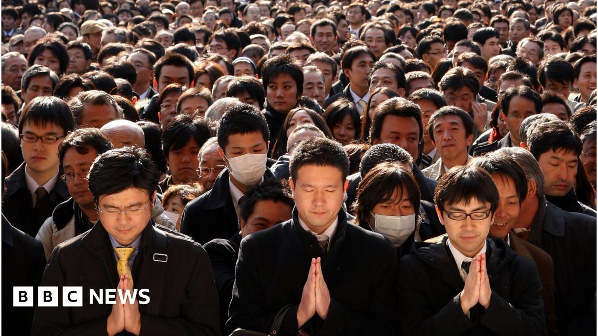 Why male Japanese wage-earners have only 'pocket money'