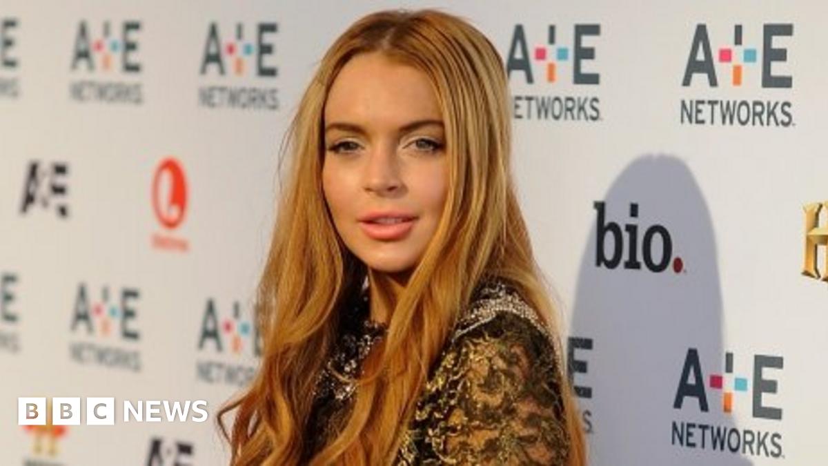 Lindsay Lohan claims she was assaulted in a hotel BBC News(01)
