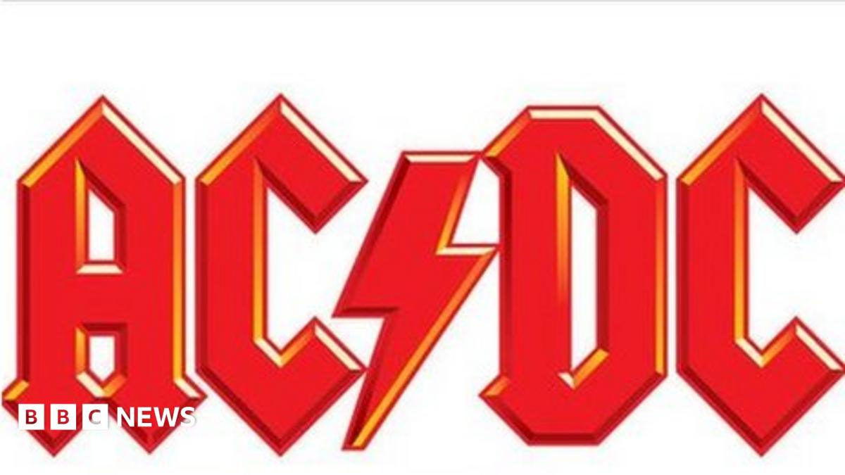 AC/DC release catalogue on iTunes - BBC News