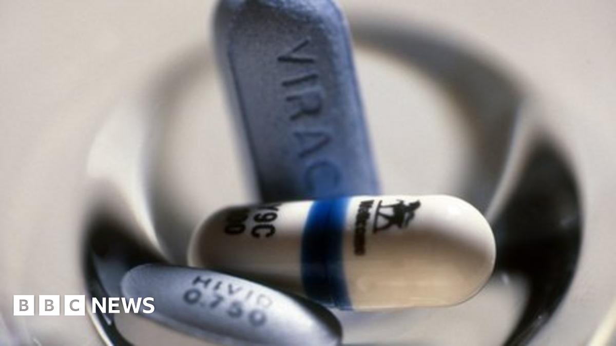 HIV/Aids drugs: WHO to recommend earlier treatment - BBC News