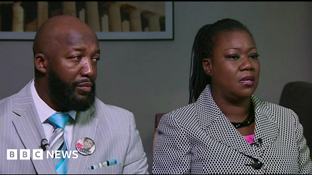 Trayvon Martin's parents on path to Zimmerman BBC News(01)